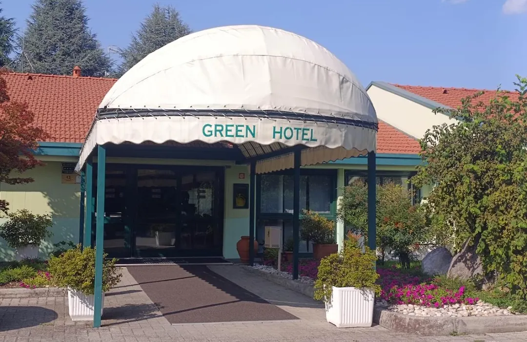 Green Hotel-1